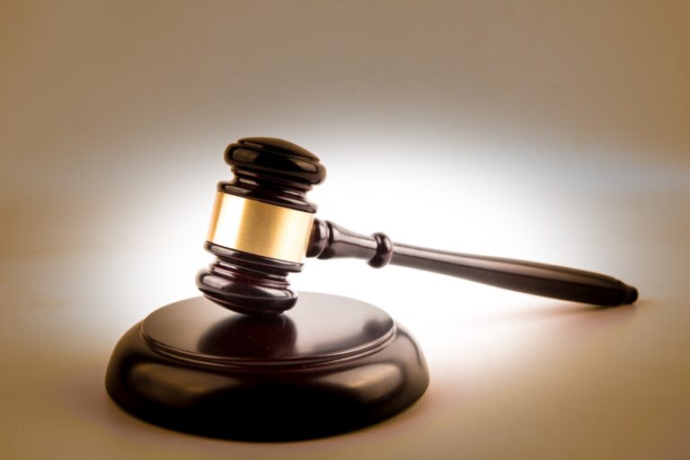 Gujarat HC AI Policy Bans Use in Court Decisions & Orders