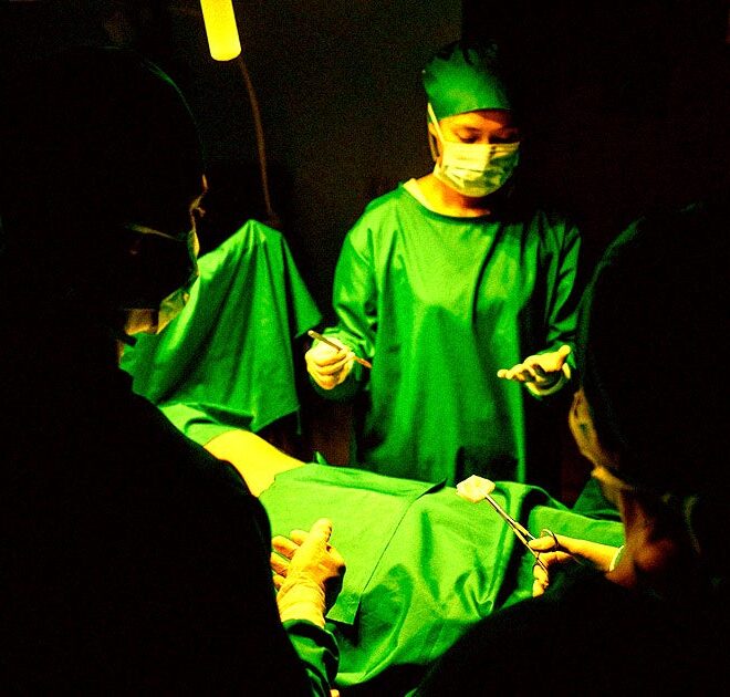 Man Wakes Up Partway Through His Organs Getting Harvested