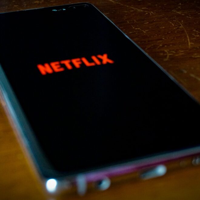 SC Tells Netflix, Rename ‘Ghooskhor Pandat’ Or “No Release”