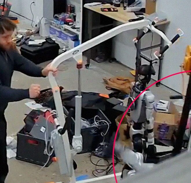 Alarming Video Shows Experimental Fighting Robot Thrashing Uncontrollably