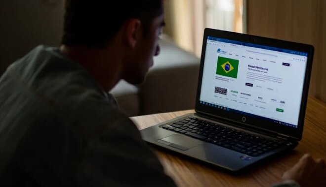 AI Tools Fuel Brazilian Phishing Scam While Efimer Trojan Steals Crypto from 5,000 Victims