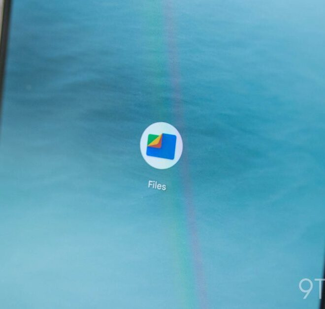 Files by Google M3 Expressive redesign: animated carousel, nav rail