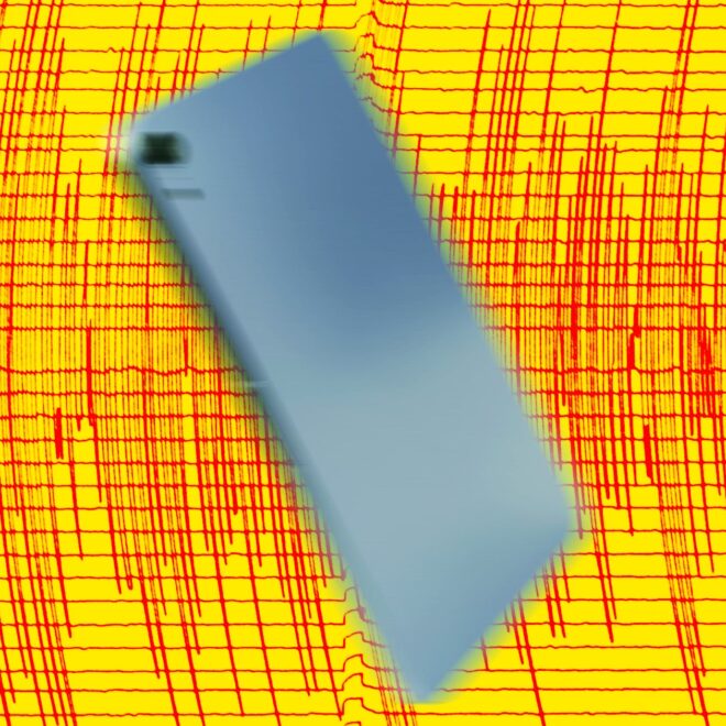 Google Has Quietly Been Detecting Earthquakes by Sensing Rumbling in Android Phones For Years