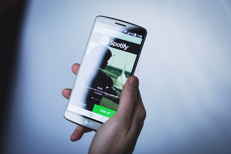 Spotify-UMG deal to let fans create licensed AI covers and remixes