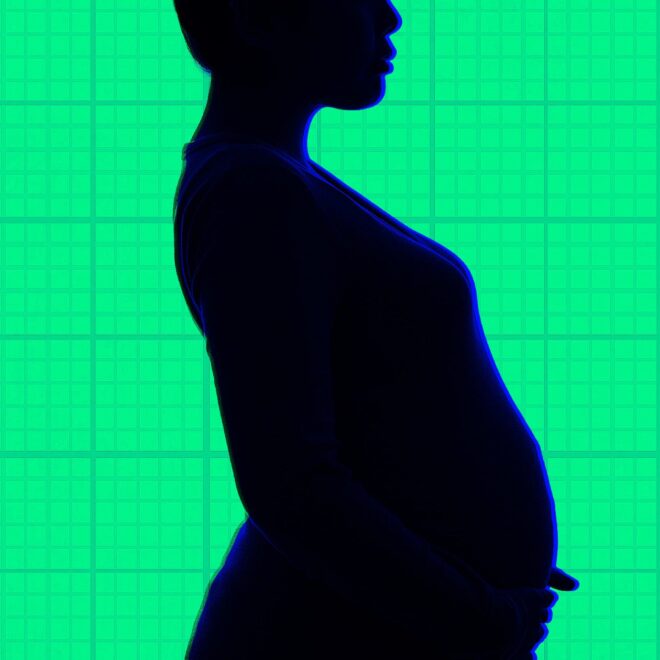Venture Capitalist Sues Surrogate Mother After Stillbirth