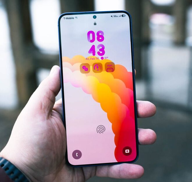 Samsung Galaxy phones will add AI notification summaries soon