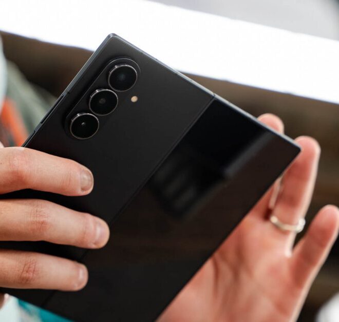 Galaxy Z Fold 7, Galaxy XR, IdeaPad Slim, and more