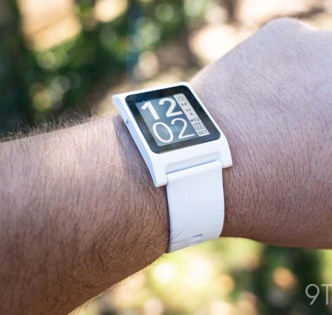 The Pebble 2 Duo is ready to pick up where it left off