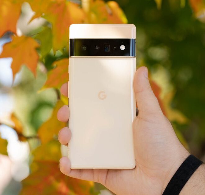 Google stops selling refurbished Pixel 6, lowers Pixel 7 price