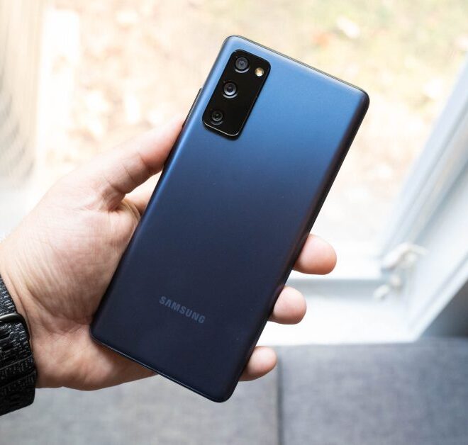 Samsung’s Galaxy S20 FE won’t get another security update