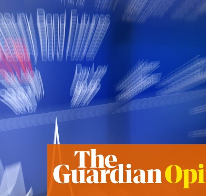 The Guardian view on Britain’s new class divide: the professional middle is being hollowed out | Editorial