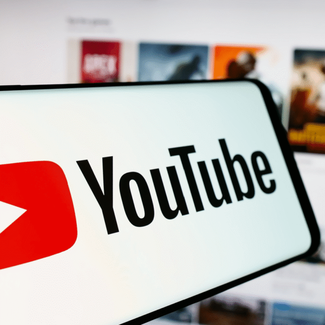 YouTube locks sidebar on mobile ads, removing close option
