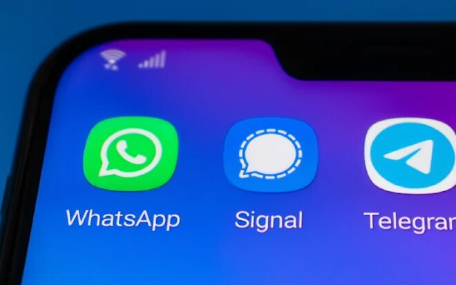 CISA Warns of Active Spyware Campaigns Hijacking High-Value Signal and WhatsApp Users