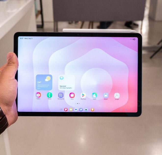Galaxy Tab S11/Ultra, Galaxy A36, Moto Tag, more