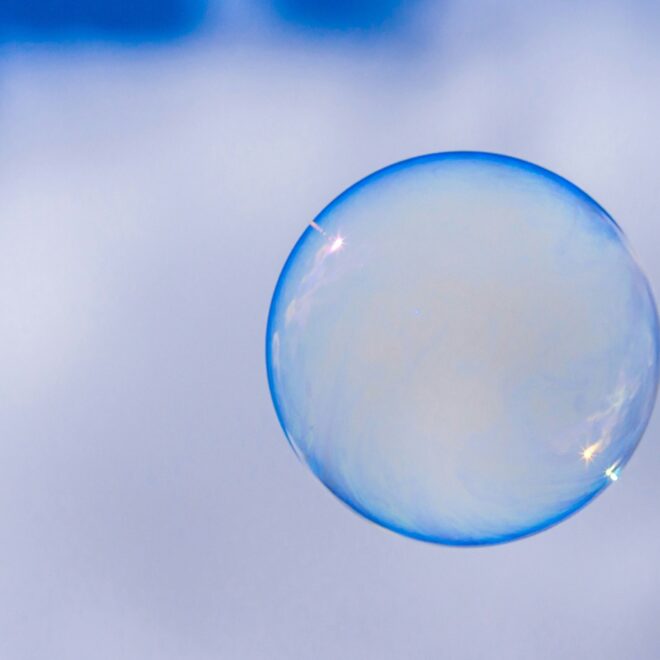 Is AI in a bubble? Succeed despite a market correction