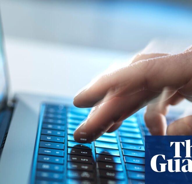‘Completely horrible’: UK job hunters share frustration with AI interviews | AI (artificial intelligence)