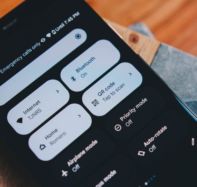 Android’s QR code scanner redesign is rolling back out