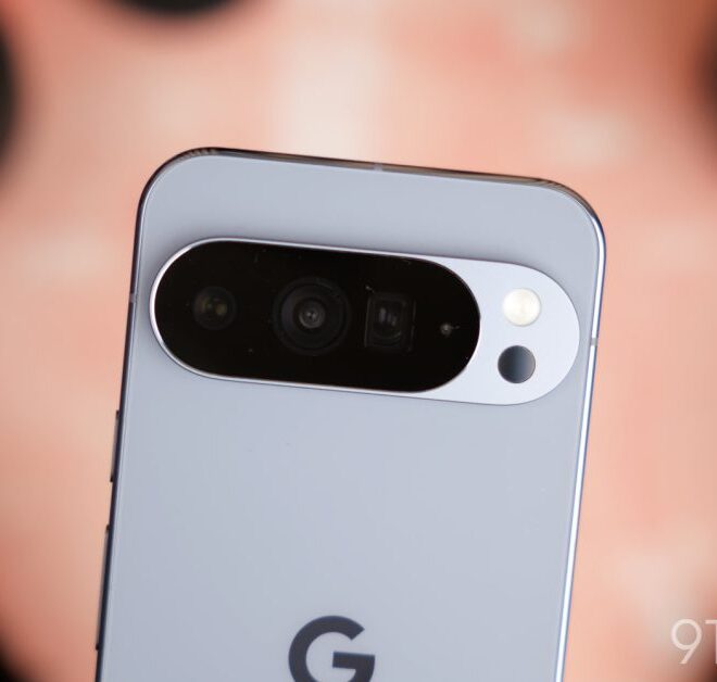 Google Pixel adds ‘Dolly Zoom’ animation for folders