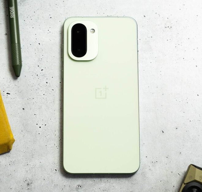 OnePlus 15R gets by on battery and refresh rate, but not much else