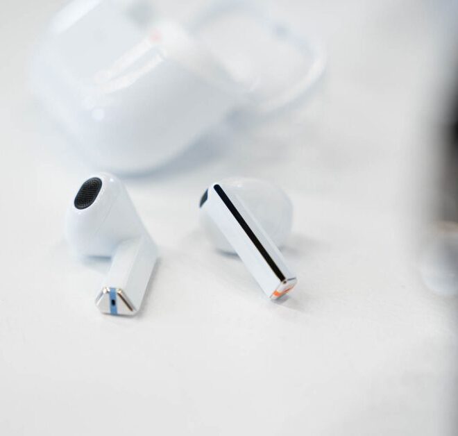 Galaxy Buds 4 can’t stop copying AirPods in latest leaks