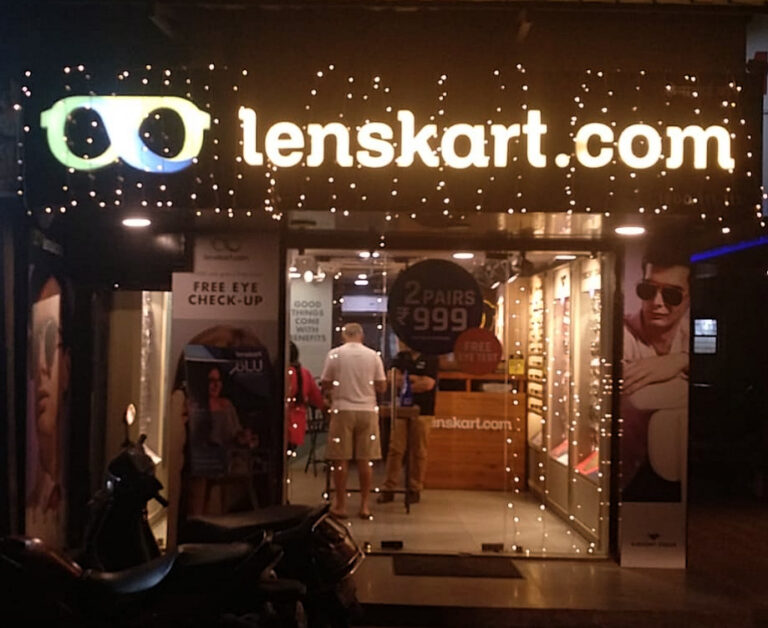 Meta Lacks 3,000 Stores, We Lead Smart Eyewear