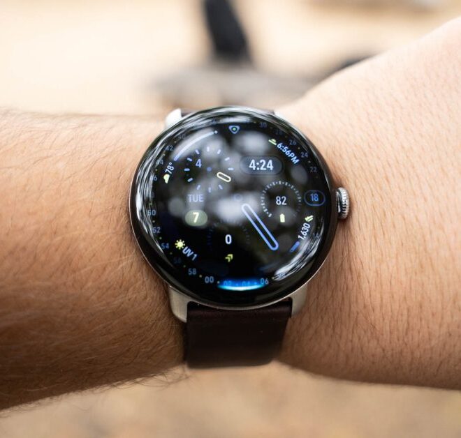 Pixel Watch likely adding new gestures from Apple Watch, more