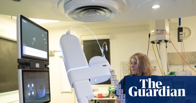 NHS and MoD will be urged to buy British tech to drive growth amid Iran crisis | Business