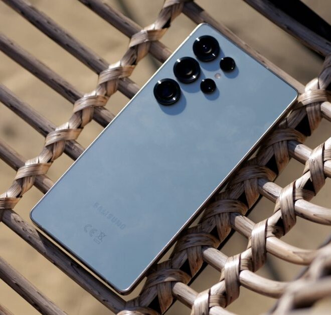 Samsung’s Bixby reboot is taking notes from Google’s Gemini