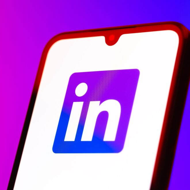 How to use LinkedIn targeting in Microsoft Advertising