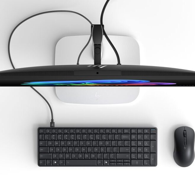 HP Eliteboard is a Windows PC stuffed into a keyboard [Gallery]