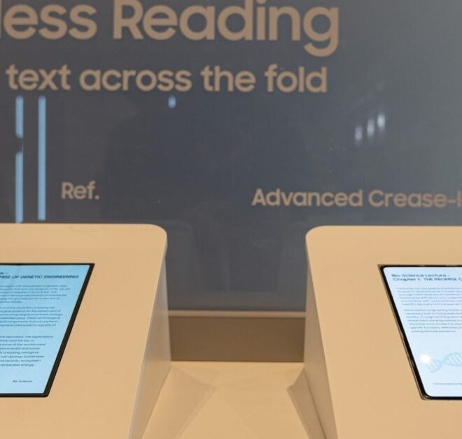 Samsung briefly showed off a crease-less foldable display at CES