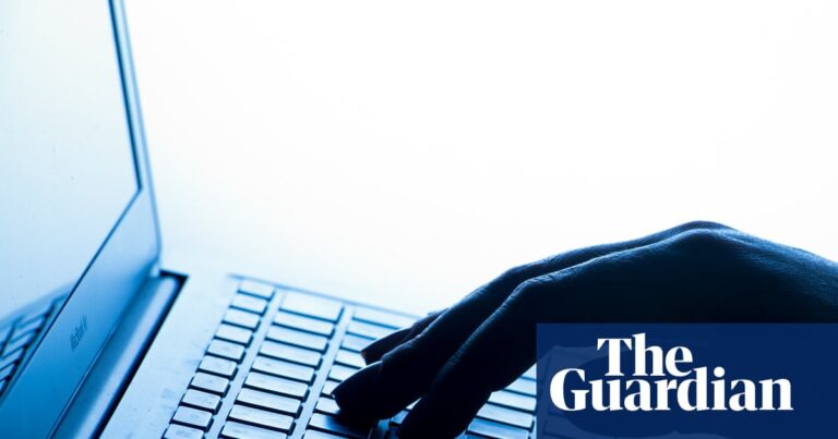 AI tools make potentially harmful errors in social work records, research says | Social work
