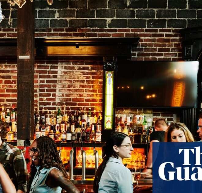 I’ll drink to orderly queues in pubs | Pubs