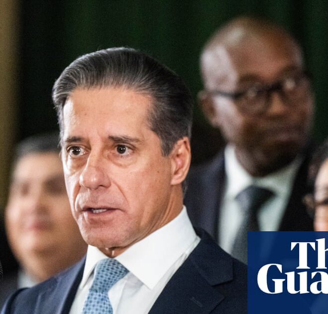 Questions loom over FBI raid of LA superintendent’s home and district office | Los Angeles