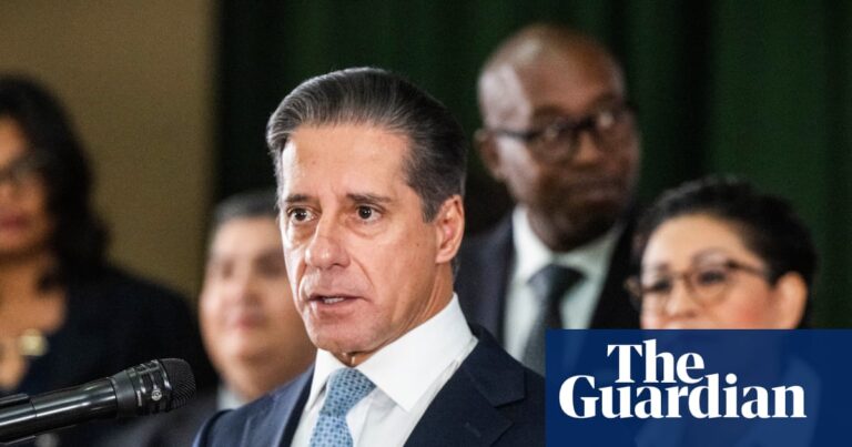 Questions loom over FBI raid of LA superintendent’s home and district office | Los Angeles