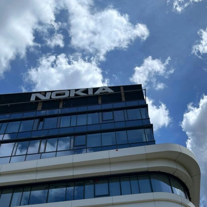Nokia and AWS pilot AI automation for real-time 5G network slicing