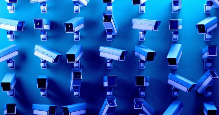 Cities Are Shredding Their AI Surveillance Contracts en Masse