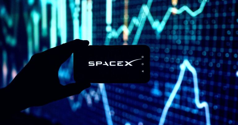 New Fund Will Let Regular Investors Buy SpaceX Stock