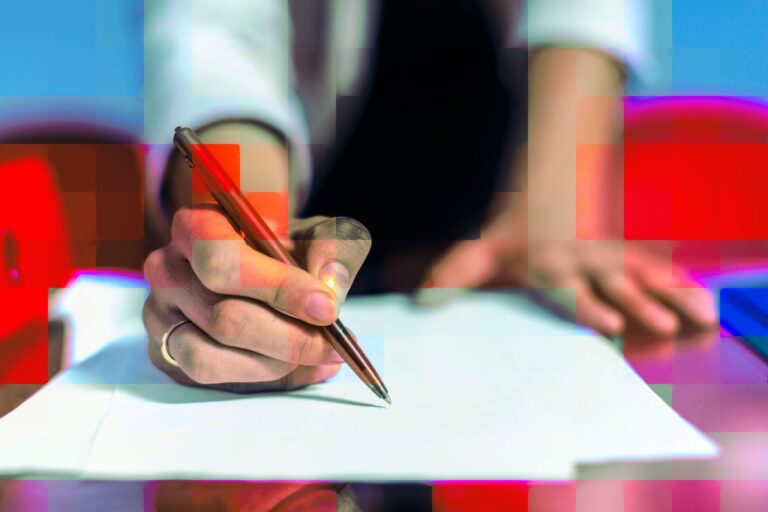 Grammarly Offering Manuscript Reviews by AI Versions of Recently Deceased Professors