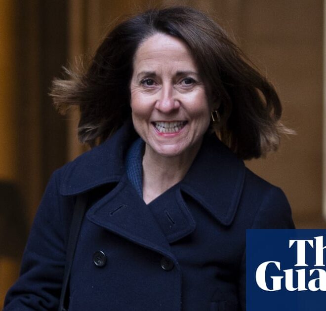 Liz Kendall urges UK public to embrace AI as government makes first £500m fund investment | AI (artificial intelligence)