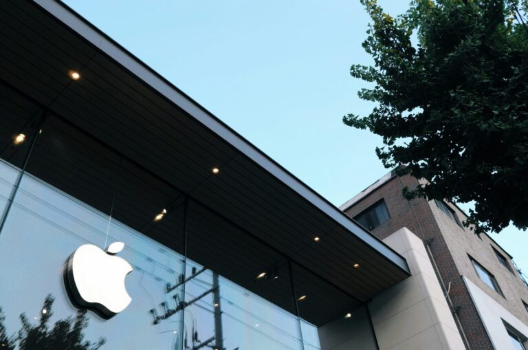 Why companies like Apple are building AI agents with limits