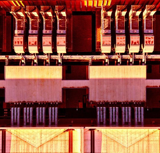 Trump’s Huge AI Data Center Project Is Falling Apart Behind the Scenes