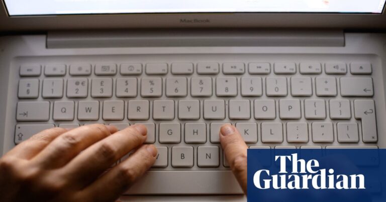 UN warns women in public life face increasingly sophisticated online violence | Online abuse