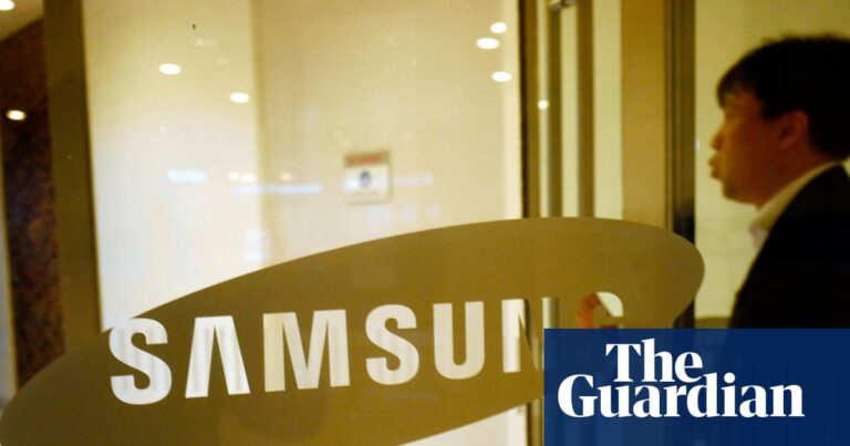 Samsung memory chip staff in line for £310,000 bonuses after AI profit-sharing deal | Samsung