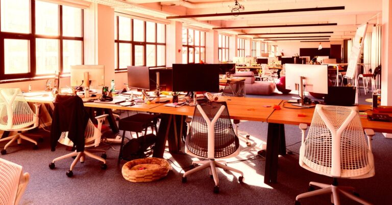 There’s Something Bizarre About the Offices of AI Startups