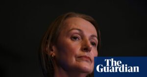 Telstra CEO says executive bonuses to be reviewed after nationwide outage – video | Telstra